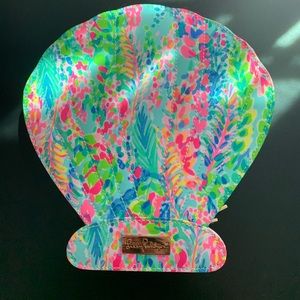 Catch The Wave Lily Pulitzer Cosmetic Bag and Brushes